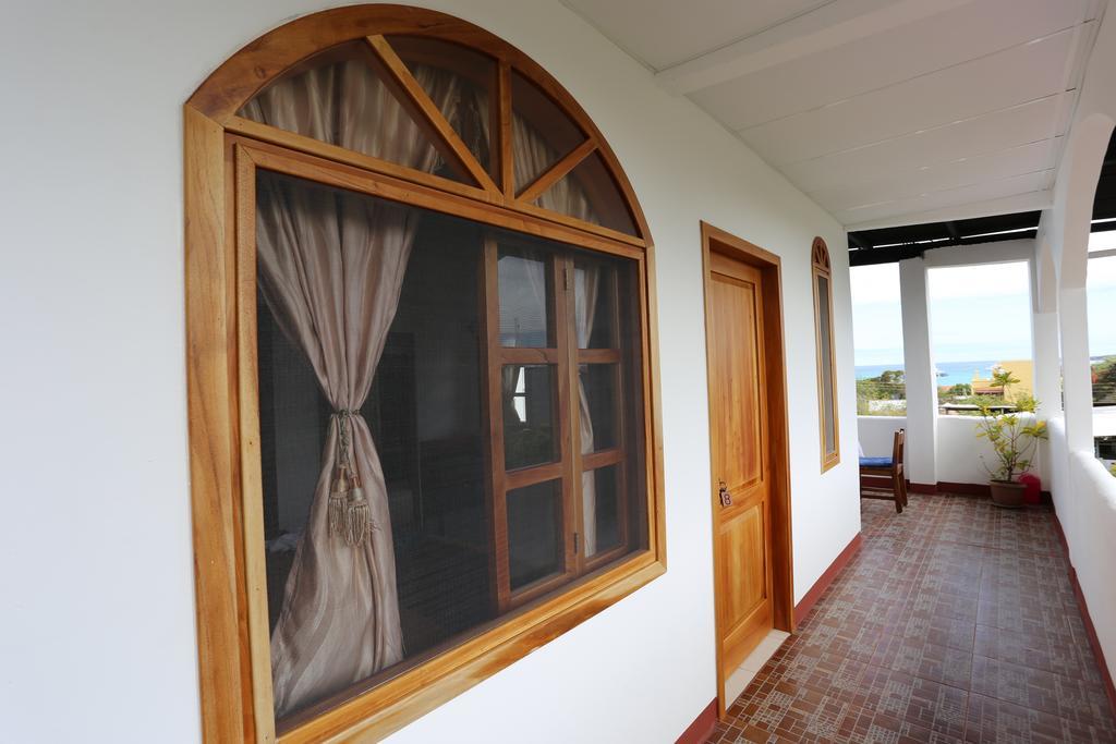 The Galapagos Pearl B&B Puerto Ayora  Zewnętrze zdjęcie