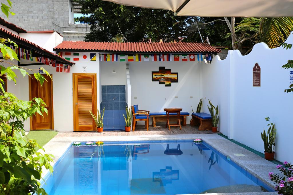 The Galapagos Pearl B&B Puerto Ayora  Zewnętrze zdjęcie