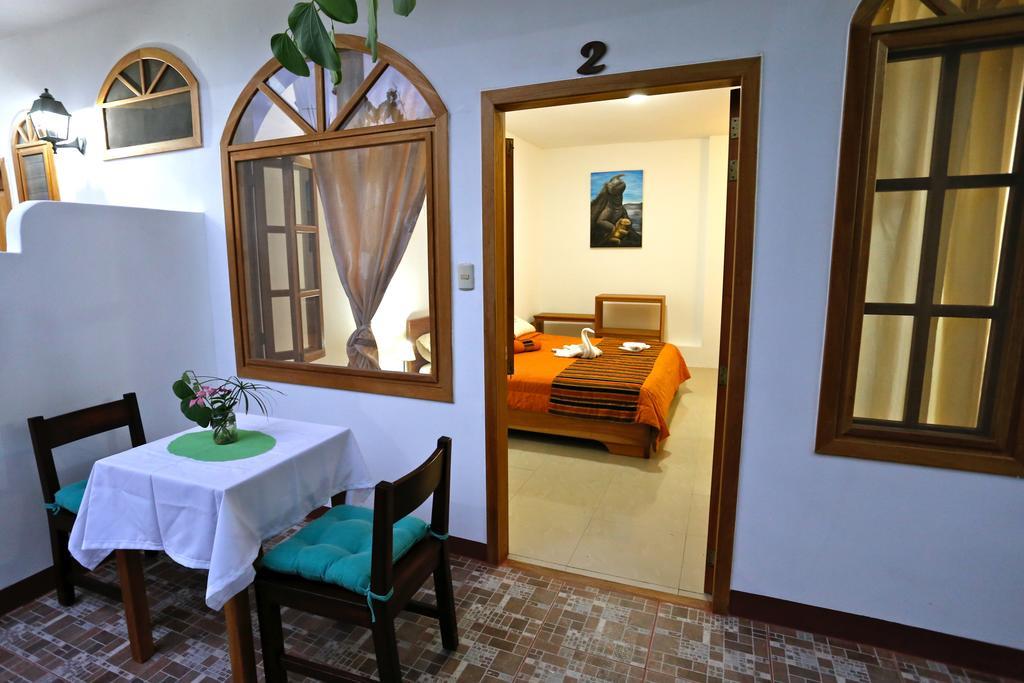 The Galapagos Pearl B&B Puerto Ayora  Zewnętrze zdjęcie