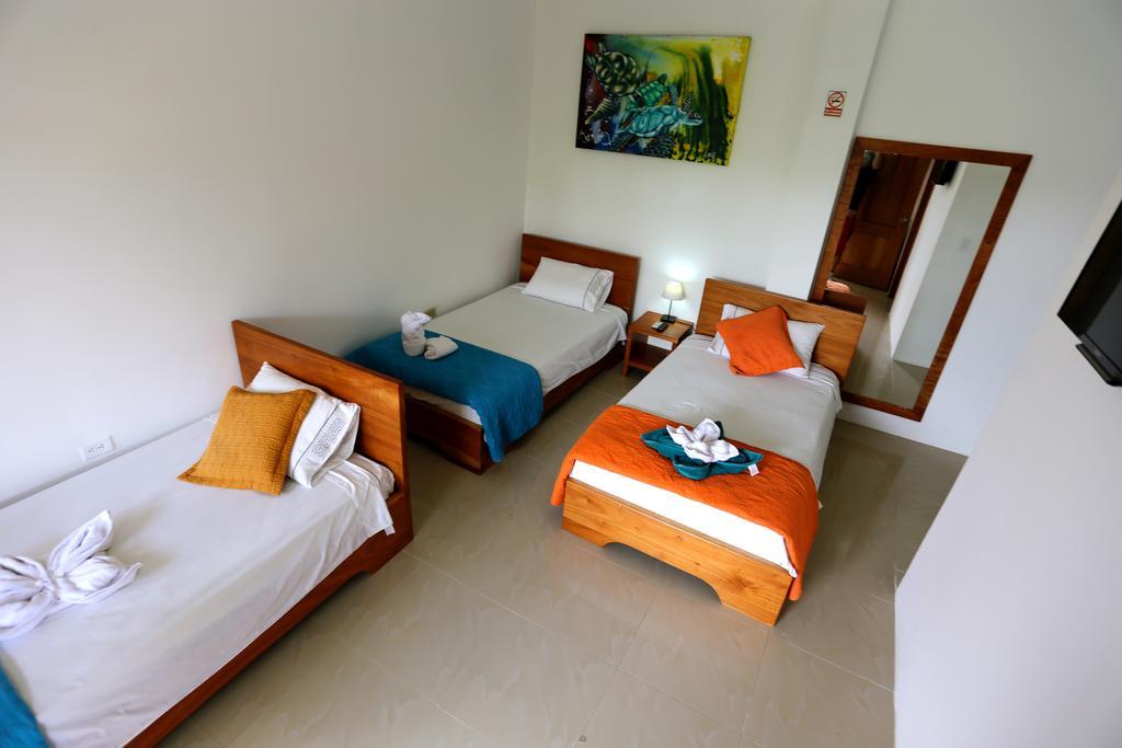 The Galapagos Pearl B&B Puerto Ayora  Zewnętrze zdjęcie