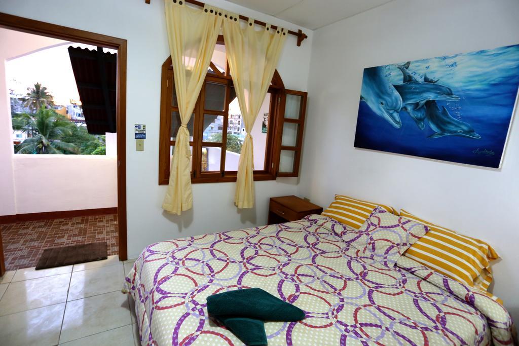 The Galapagos Pearl B&B Puerto Ayora  Zewnętrze zdjęcie