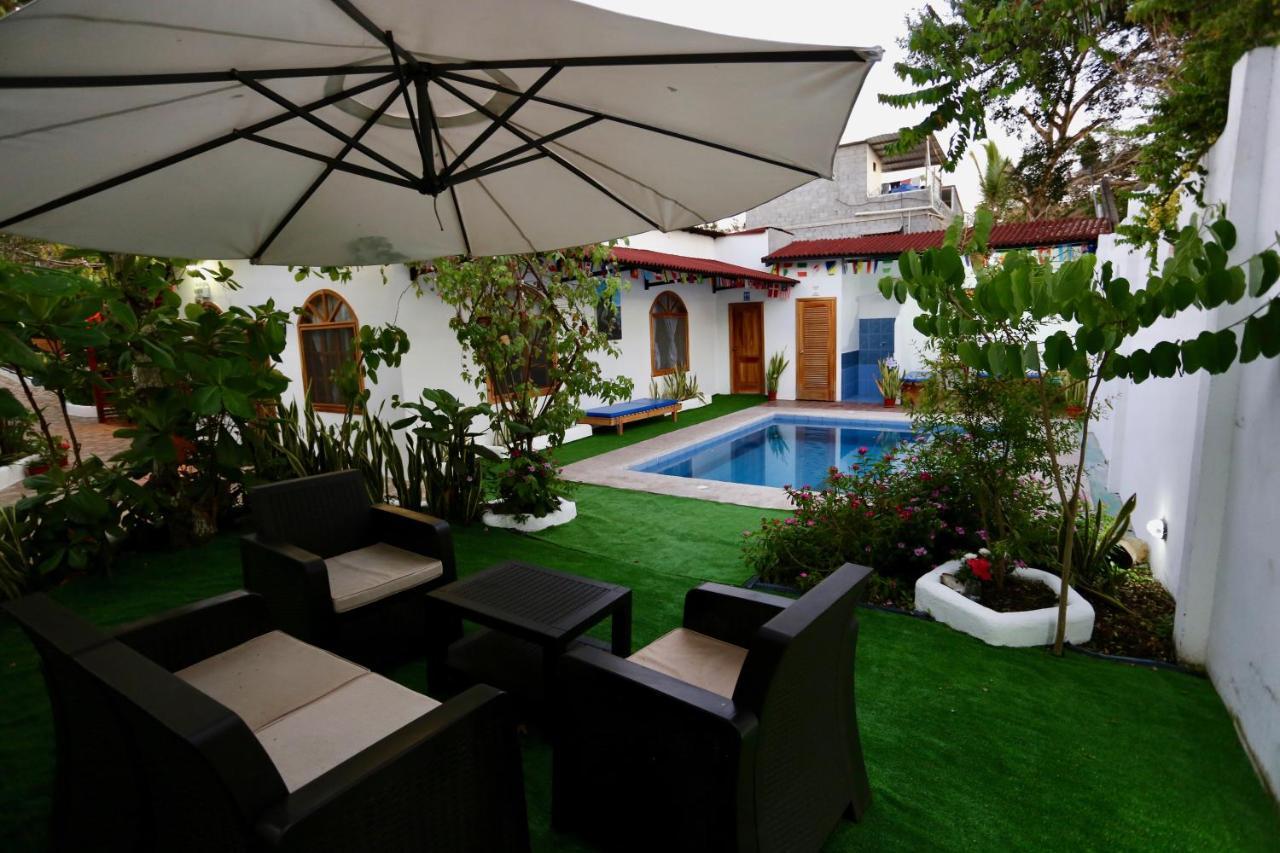 The Galapagos Pearl B&B Puerto Ayora  Zewnętrze zdjęcie