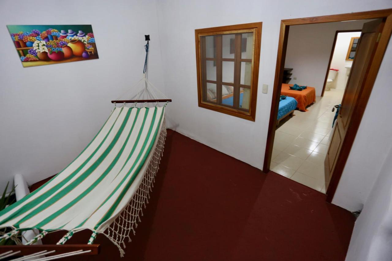 The Galapagos Pearl B&B Puerto Ayora  Zewnętrze zdjęcie